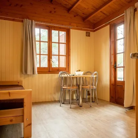 S No 100 Chalet